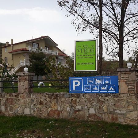 Vila Verd Korce Hotel Exterior foto